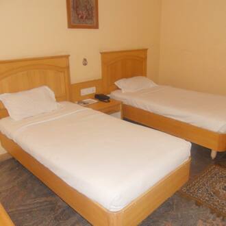 ASR Guest House, Tirupati 3